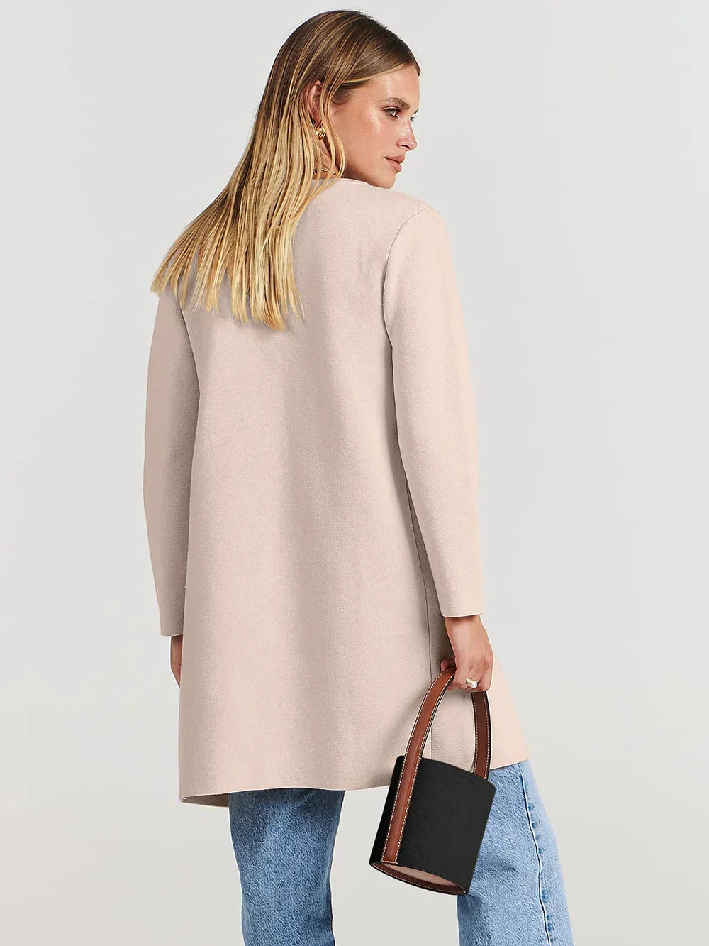 Women's Coat – Relaxed Fit – Knee Length – Wide Lapels – Minimalist Design