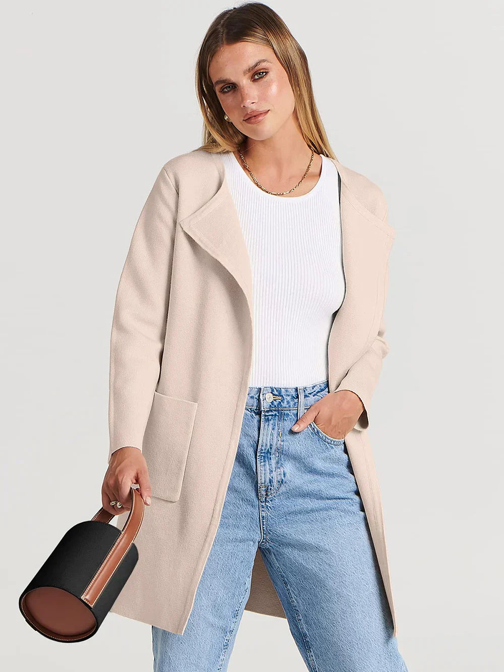 Women's Coat – Relaxed Fit – Knee Length – Wide Lapels – Minimalist Design