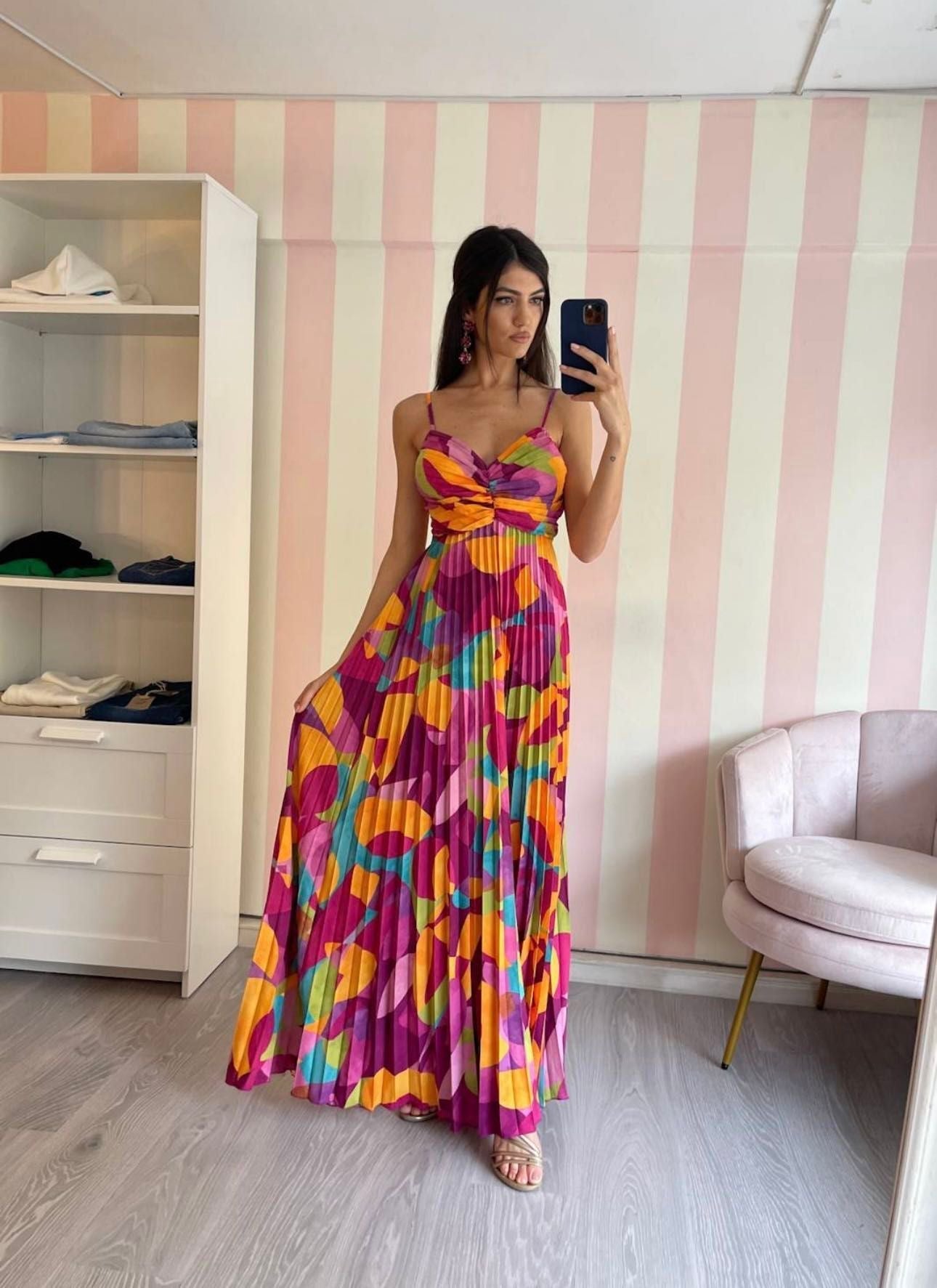 Women's Maxi Dress - Sleeveless with Spaghetti Straps - Pleated Skirt - Elegant Fit