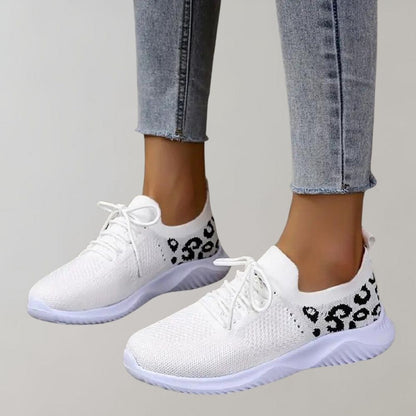Women's Sneakers - Breathable Mesh - Shock-Absorbing Sole - Lace Closure - Comfortable Fit