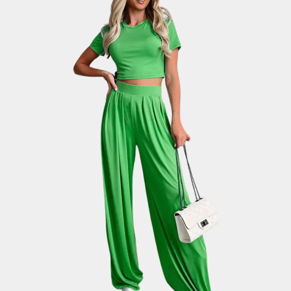 Women's Two-Piece Set - Cropped Short-Sleeved Top & High-Waisted Wide Pants - Elegant Look