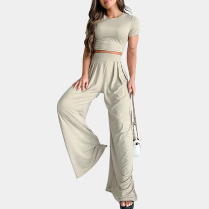 Women's Two-Piece Set - Cropped Short-Sleeved Top & High-Waisted Wide Pants - Elegant Look