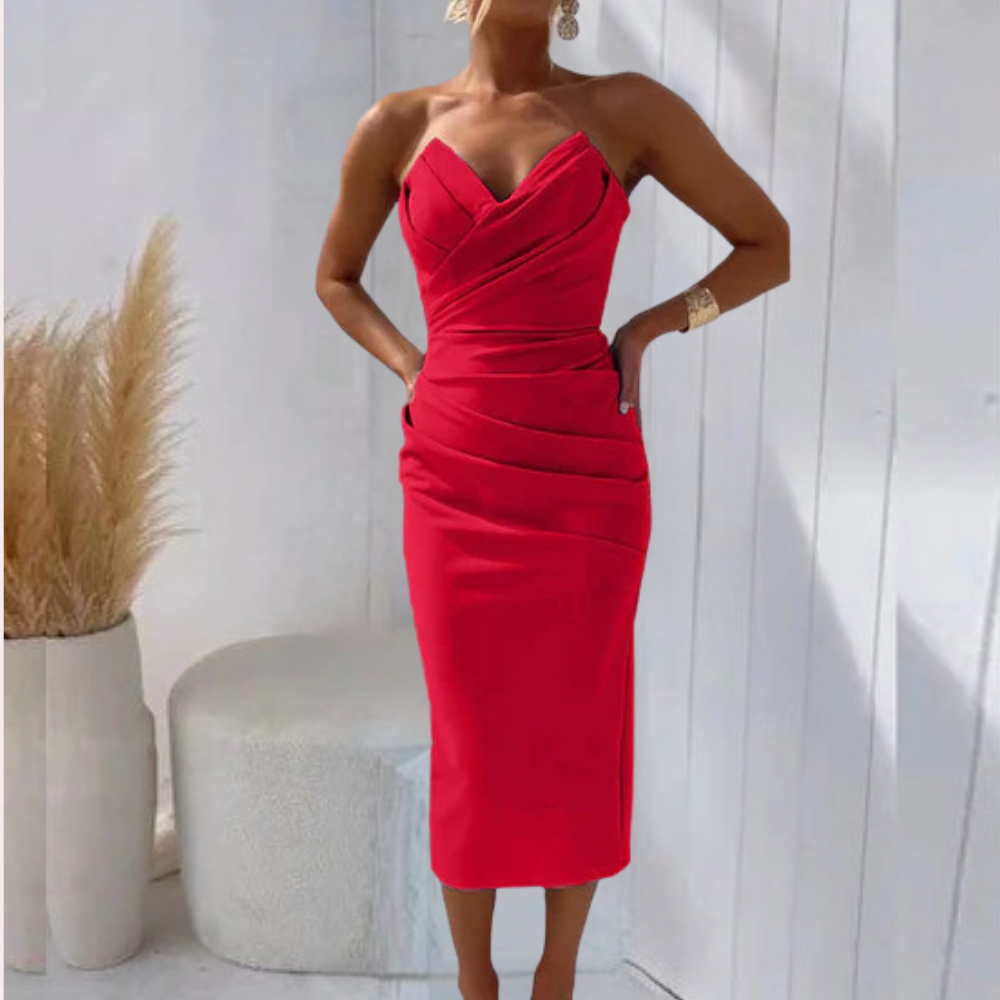 Women's Strapless Bodycon Dress - Sweetheart Neckline - Ruched Detail - Midi Length