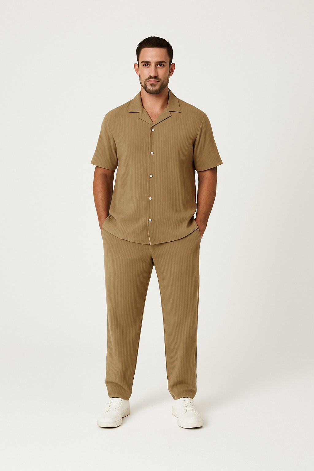 Men's Set with Shirt and Pants – Relaxed Fit – Short-Sleeved – Breathable Design