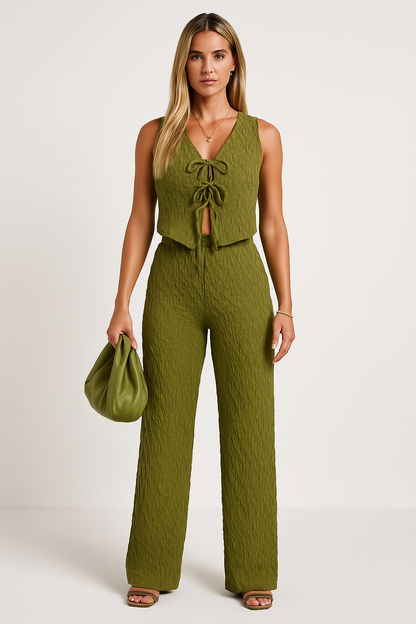 Women's set with top and pants – V-neck – Tie band – Crinkled lightweight fabric – Loose fit