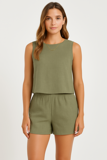 Women's set with sleeveless top and shorts – relaxed fit – light and breathable