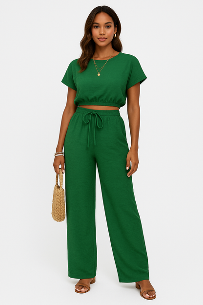 Women's Set – Casual Crop Top with Batwing Sleeves – Wide Trousers with Drawstring