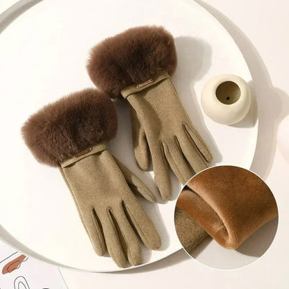 Isla Fitted Gloves | Plush Cuff Metal Accent Gloves