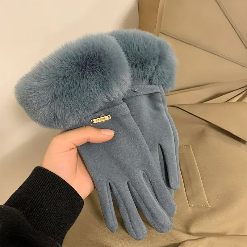Isla Fitted Gloves | Plush Cuff Metal Accent Gloves