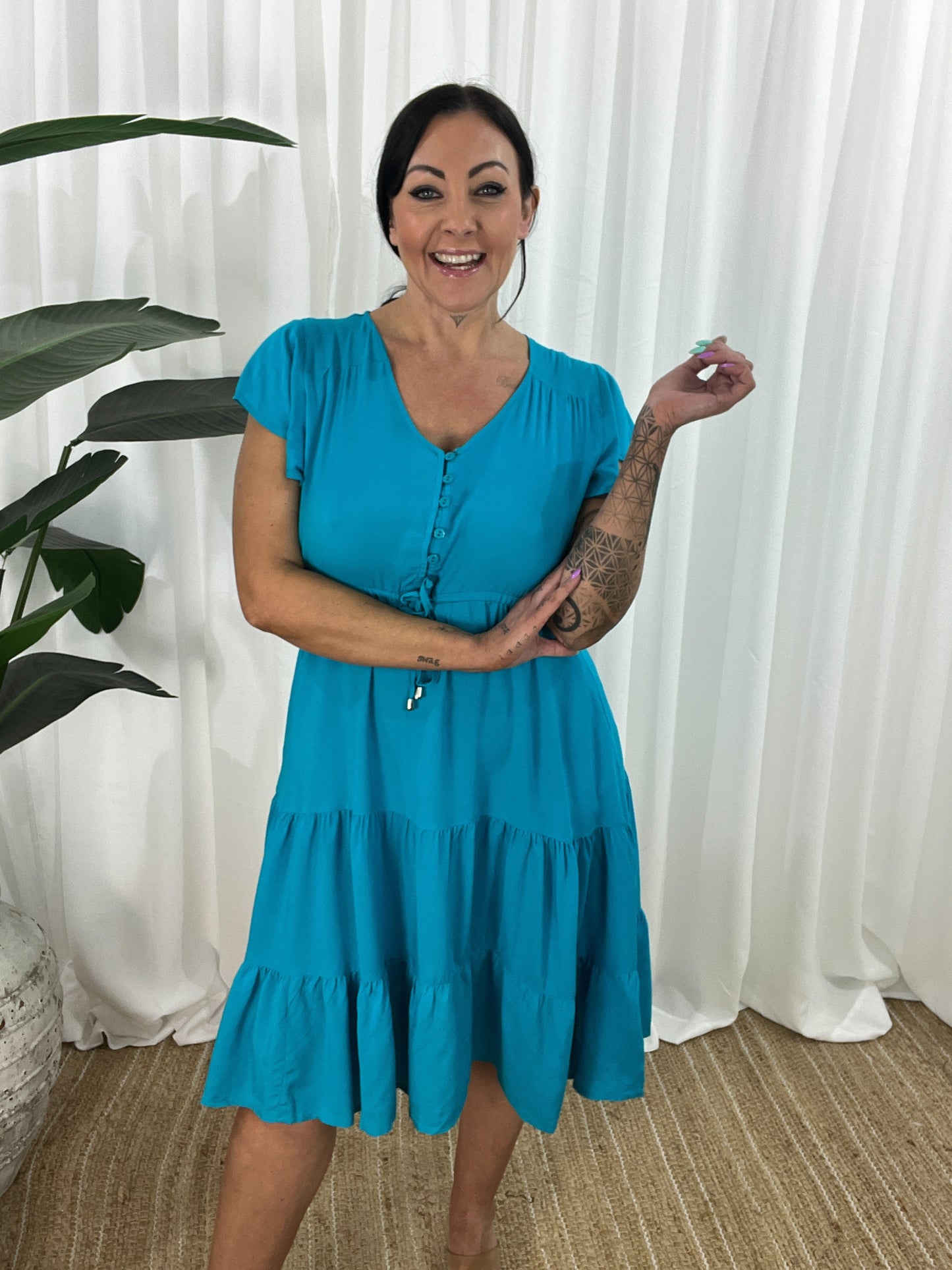 Women's Dress - V-neck - Button Closure - Adjustable Waist - Short Sleeves - Loose Fit