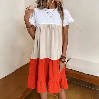 Women's Dress - Short-Sleeved Loose Fit - Round Neck - Light and Airy Design