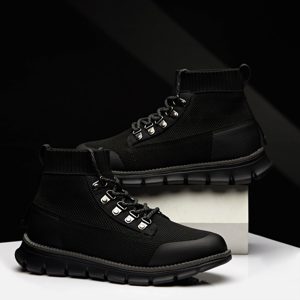 Oliver Ankle-Length Lace-Up Ankle Boots | Ribbed Cuff Lug Sole Lace-Up Ankle Boots