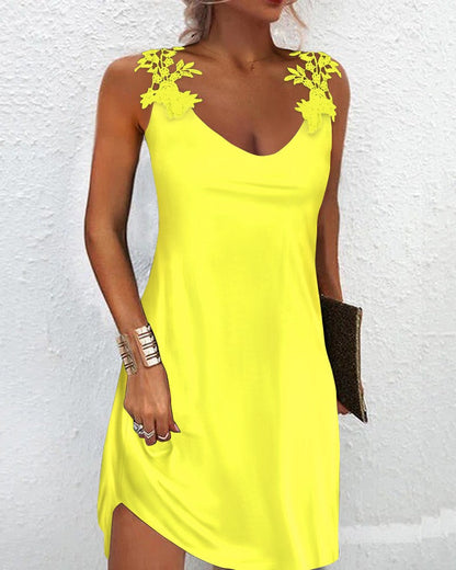 Women's Dress - Sleeveless with Lace Straps - Loose Fit - Round Neck - Elegant Design