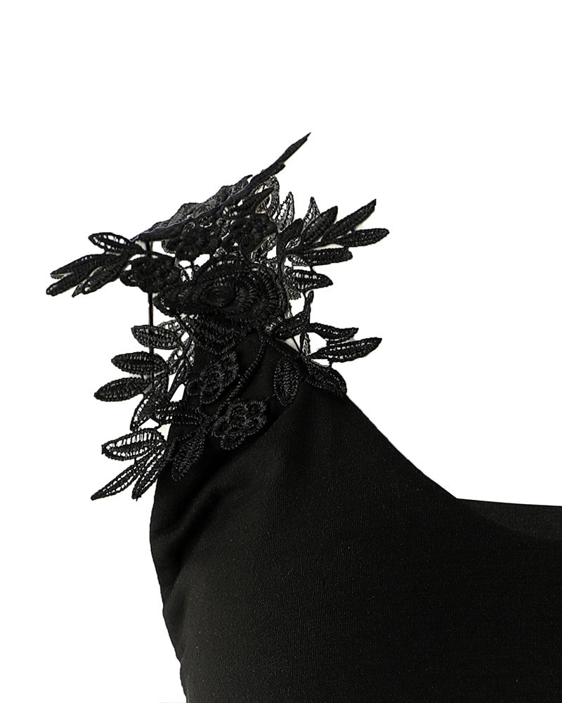 Women's Dress - Sleeveless with Lace Straps - Loose Fit - Round Neck - Elegant Design