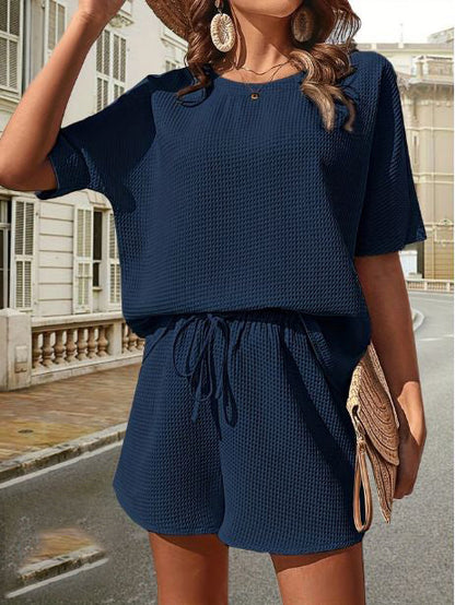 Dame Sæt - Let og Åndbart - Løs Pasform Top & Shorts med Snøre - Casual Look