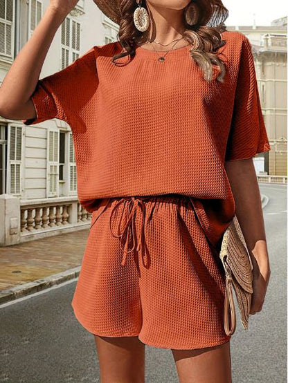 Dame Sæt - Let og Åndbart - Løs Pasform Top & Shorts med Snøre - Casual Look