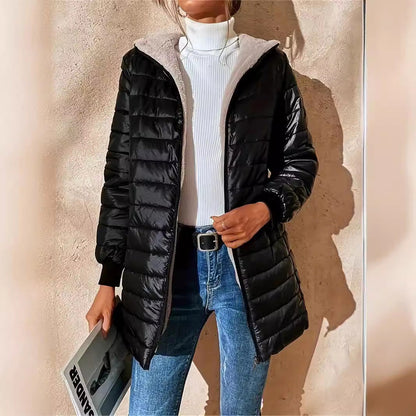 Women’s Jacket - Quilted - Relaxed Fit - Hooded - Ribbed Cuffs