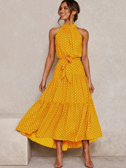 Women's Maxi Dress - Halterneck - A-line - Sleeveless - Elegant and Airy Fit