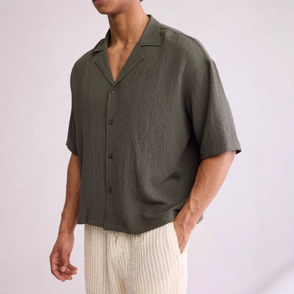 Men's Shirt with Short Sleeves – Relaxed Fit – Textured Weave – Breathable Design