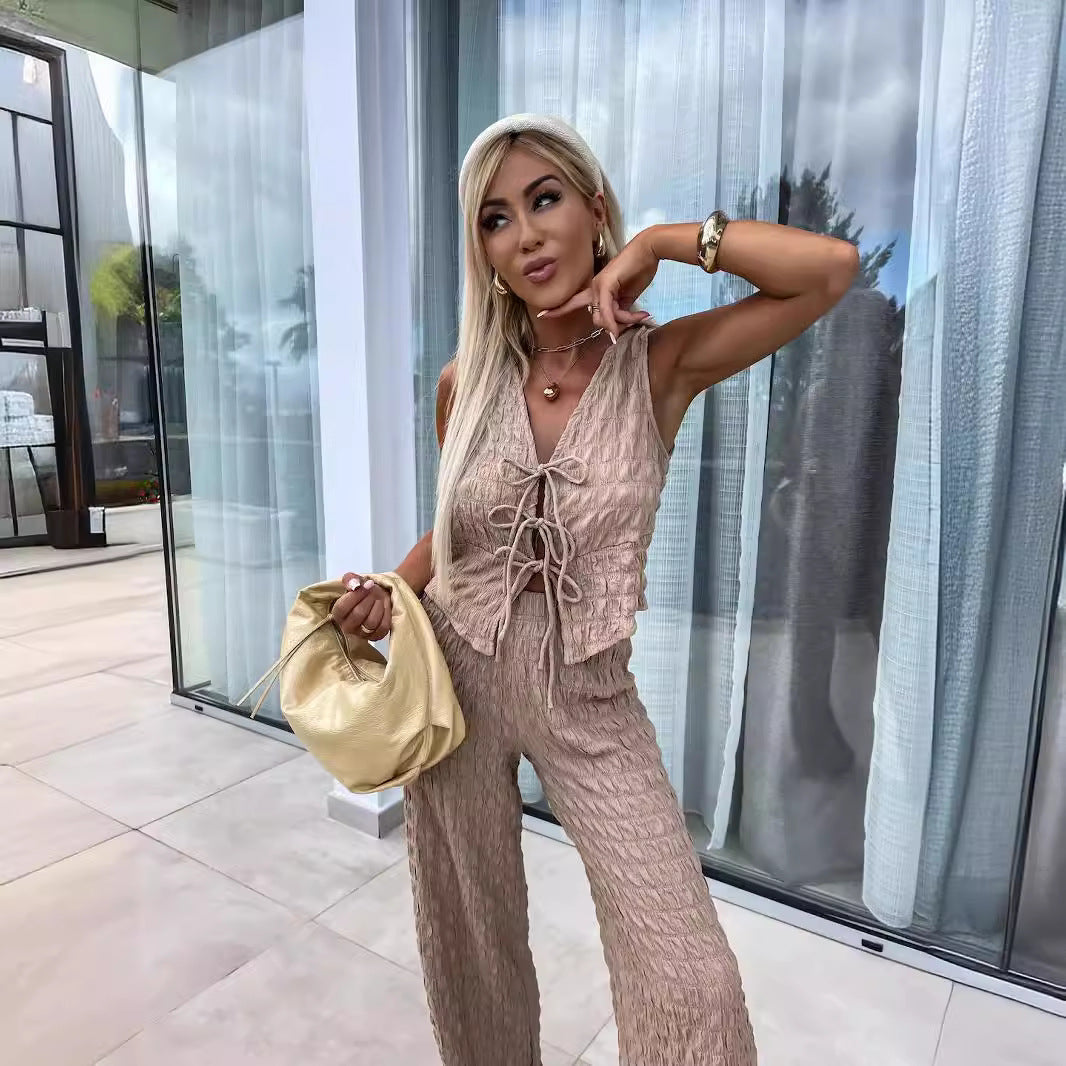 Women's set with top and pants – V-neck – Tie band – Crinkled lightweight fabric – Loose fit