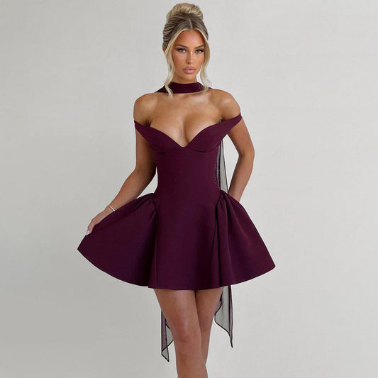 Kjole til kvinder – Slim fit – Off-shoulder – Dyb V-udskæring – Åben ryg – A-line mini