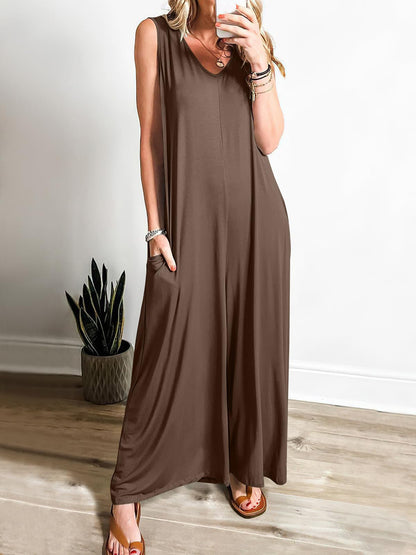 Women's Maxi Dress – Sleeveless V-neck – Soft Knit – A-line with Side Pockets
