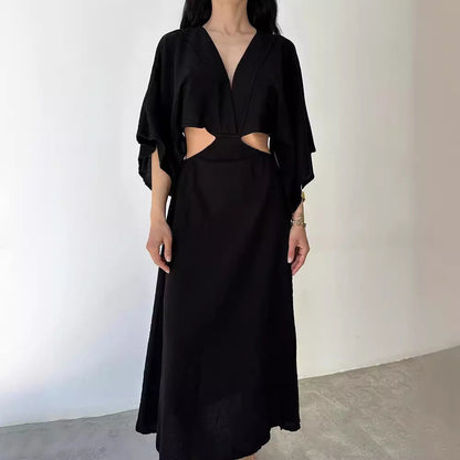 Kjole til kvinder – Maxi længde – Slim fit – V-udskæring – Cut-out talje – Slids