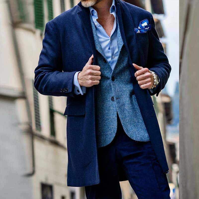 Men's Coat – Tailored Fit – Wool – Mid-Length – Classic Lapel – Formal Look