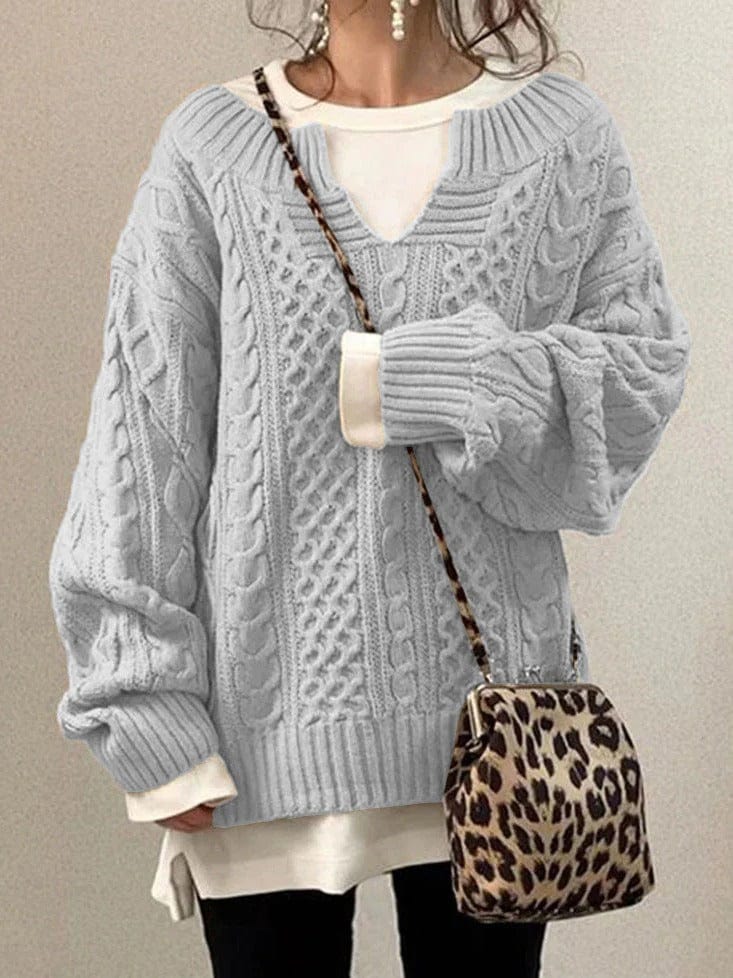 Women's Knit Sweater – Oversized Fit – Cable Knit – Deep V-Neck – Long Sleeves