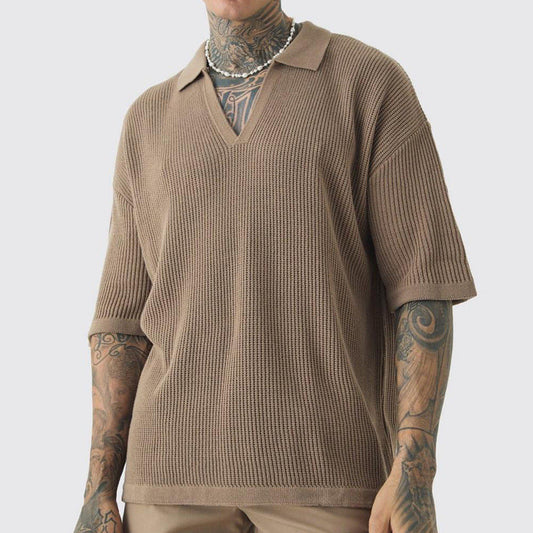 Men's Shirt with Short Sleeves – Relaxed Fit – V-neck with Collar – Soft Knit