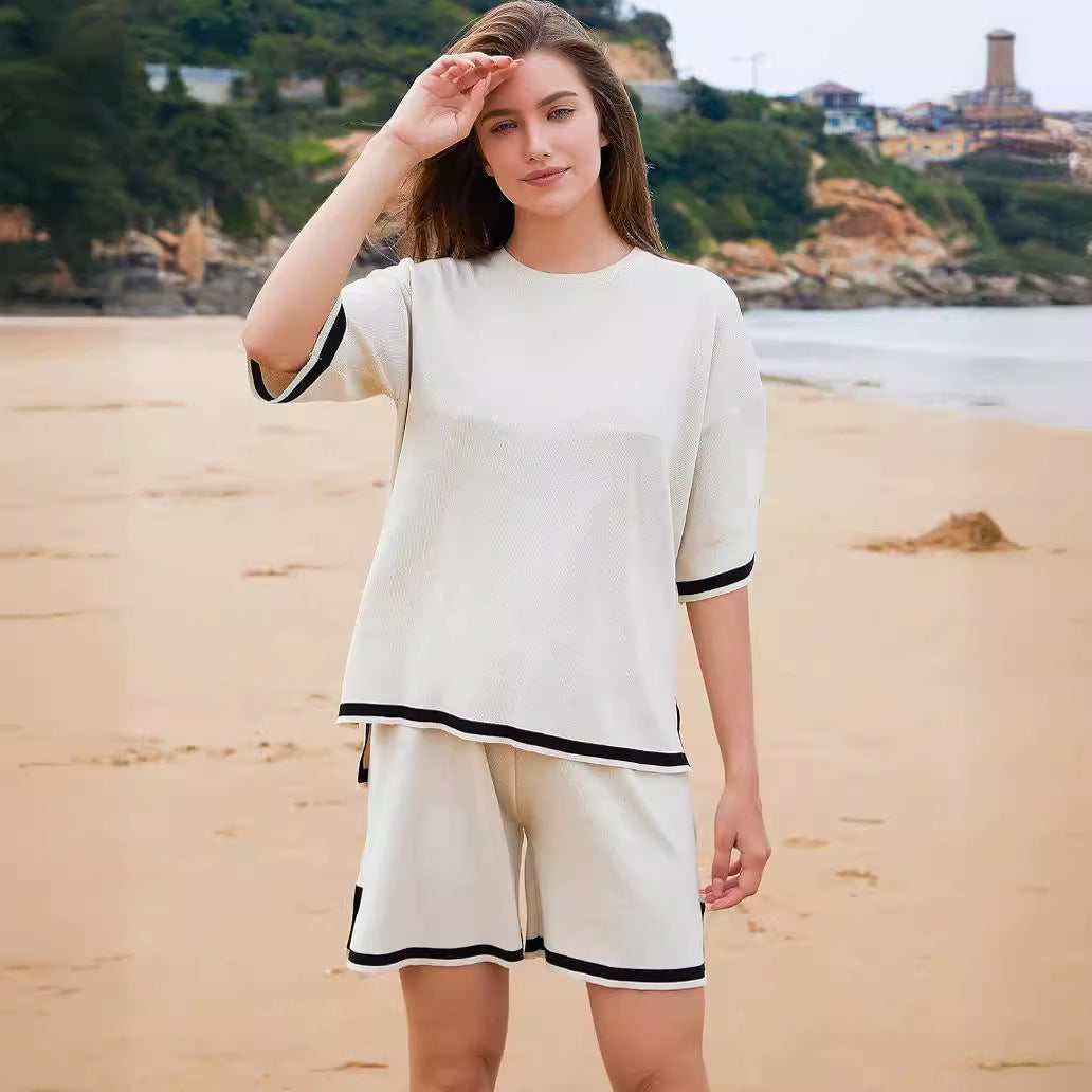 Women's Sweater Set – Loose Fit – Soft Knit – Ribbed Edges – Casual Style