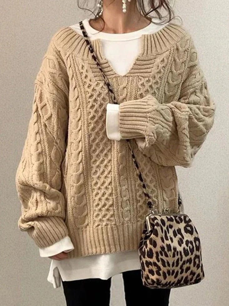 Women's Knit Sweater – Oversized Fit – Cable Knit – Deep V-Neck – Long Sleeves
