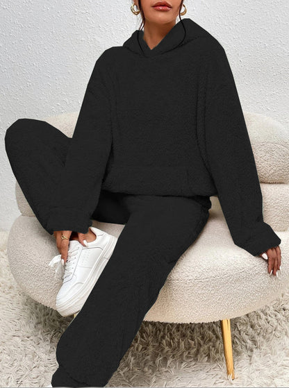 Women's Two-piece Set – Relaxed Fit Hoodie – Wide Pants – Soft Comfortable Texture