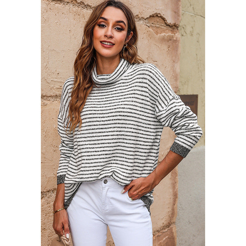 Women's Turtleneck Knit Sweater – Relaxed Fit – Wool Texture – Striped – Ribbed Edges