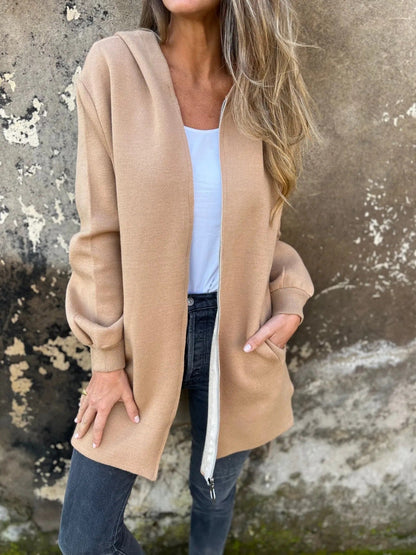 Women's Hoodie – Relaxed Fit – Zipper – Mid-Length with Pockets