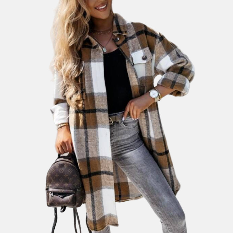 Women's Shirt Jacket – Oversized Fit  – Plaid Check – Button Closure