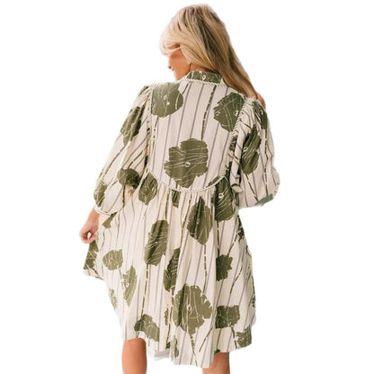 Women's Short Dress – Flowy Fit – Puff Sleeves – V-Neck – Defined Waist – Floral