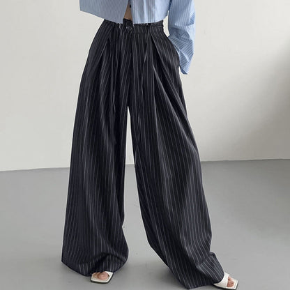 Women's Trousers with Wide Legs – High-Waisted – Light Material – Striped – Tie Belt and Pleats