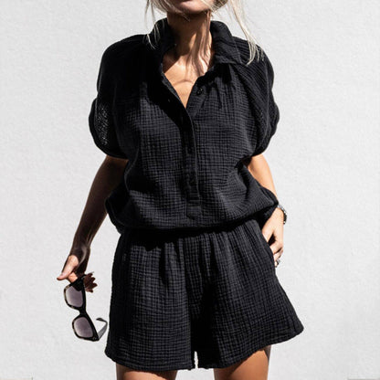Dame Lounge Sæt – Bomuld – Afslappet Pasform – V-hals Top med Knapper – Elastikshorts