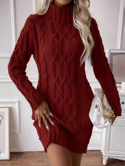 Dame Sweaterkjole – Uldblanding – Slim Fit – Kabelstrik – Rullekrave – Mini Længde