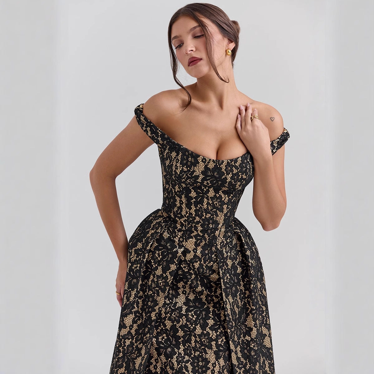 Dress for Women – Lace – Off-Shoulder – Open Back – Fitted Cut – Long Model