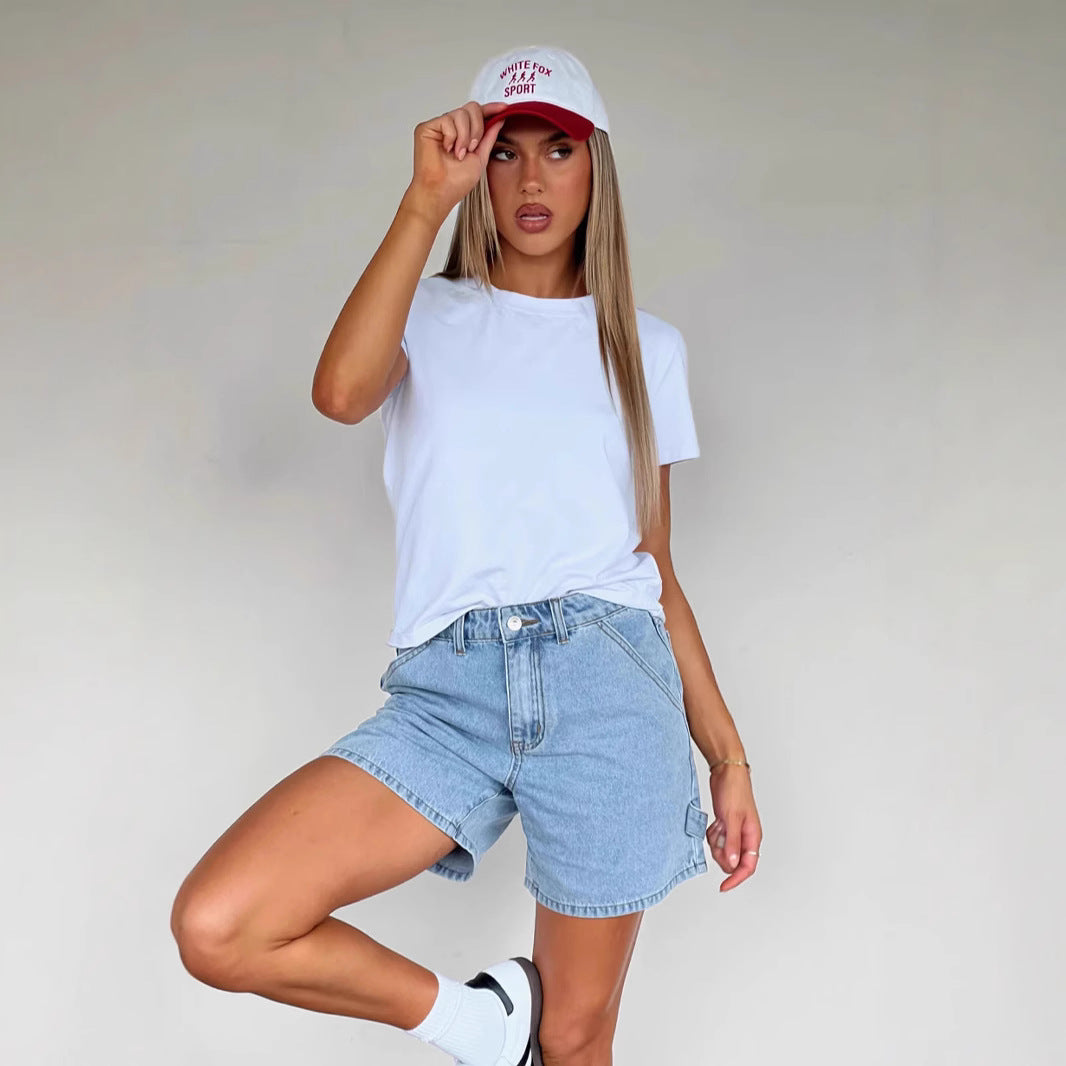 Women's Denim Shorts – Mid-Rise Waist – Relaxed Fit – 5-Pocket Design Casual