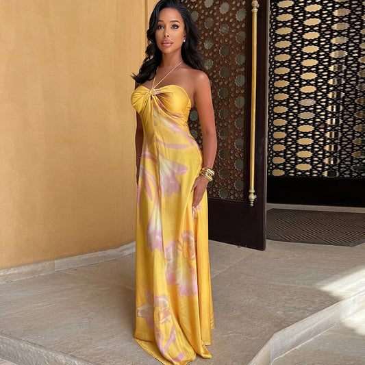 Women's Maxi Dress – Satin – Slim Fit – Halterneck – Strapless – Elegant Print