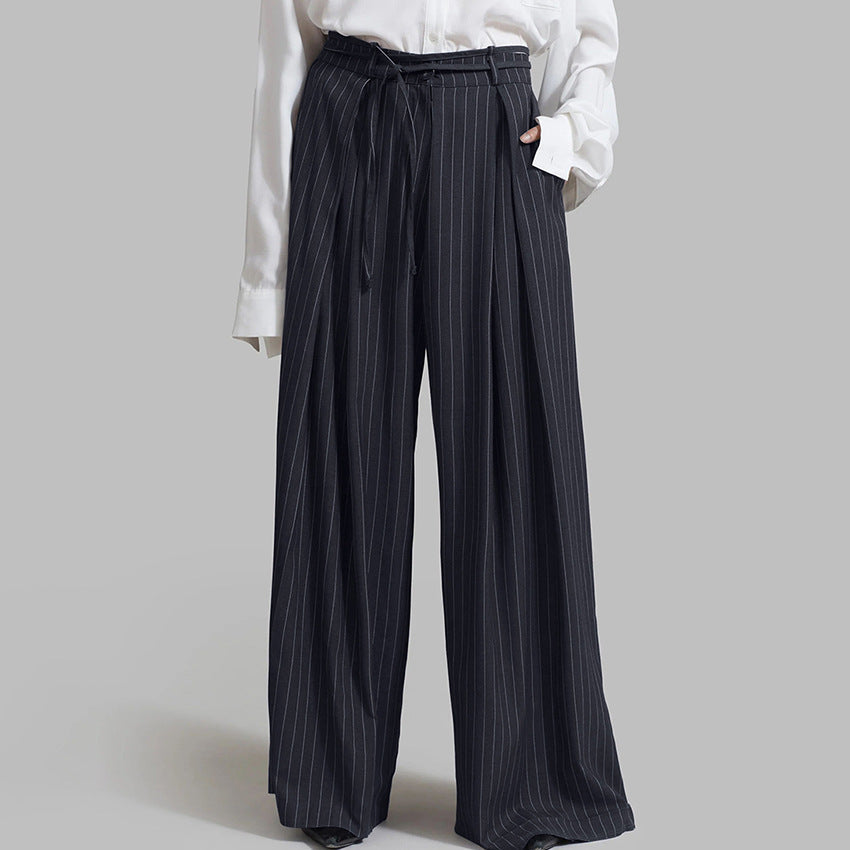 Women's Trousers with Wide Legs – High-Waisted – Light Material – Striped – Tie Belt and Pleats