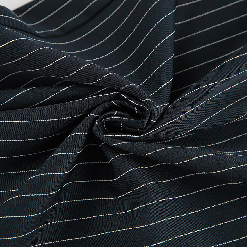 Women's Trousers with Wide Legs – High-Waisted – Light Material – Striped – Tie Belt and Pleats