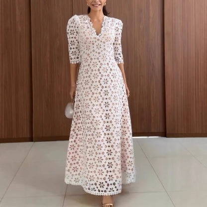 Women's Maxi Dress – Lace – A-Line Fit – V-Neck – Mid Sleeves – Floral Pattern