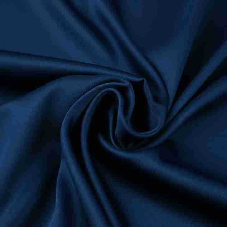 Kjole til kvinder – Lang A-line – Satin – Høj hals – Pufærmer – Elegant pasform