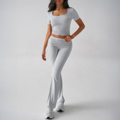 Dame sæt med crop top og flared bukser – slim fit – strækstof – casual look