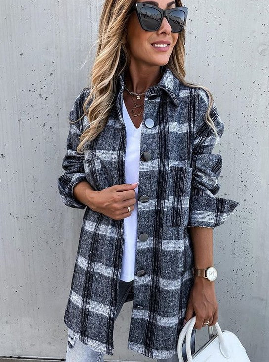 Women's Jacket – Oversized Fit – Wool Look – Checkered Pattern – Mid-Length with Button Closure