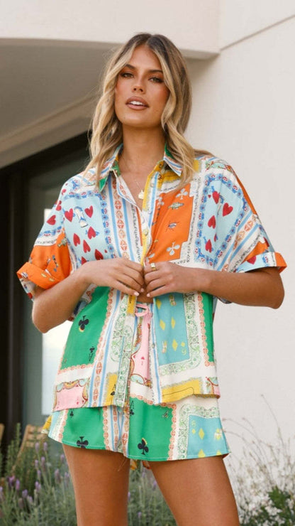 Women's Set with Shirt and Shorts – Relaxed Fit – Light Cotton – Button Closure